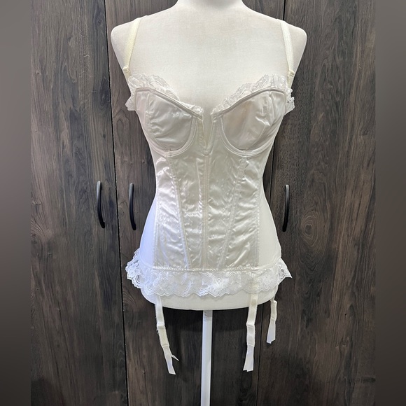 Victoria's Secret Other - Victoria’s Secret lace/ silky mesh white bustier corset